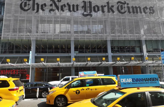 “New York Times”da AI qalmaqalı: İşçilərin fəaliyyəti süni intellektlə izlənir